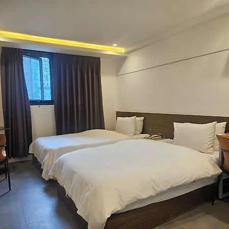 Ark Blue Hotel