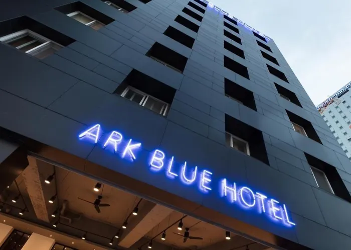 汽车旅馆 Ark Blue 3*