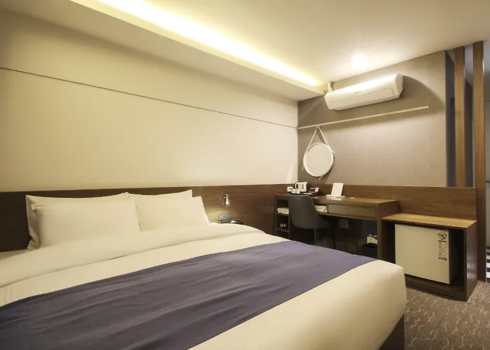 Motel Ark Blue