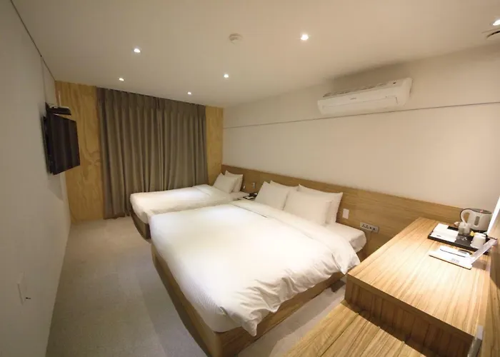 Motel Ark Blue